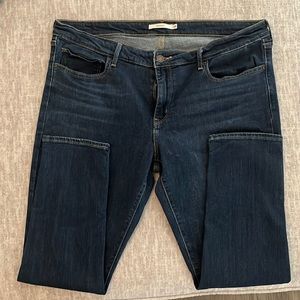 Levi Strauss&Co dark jeans
